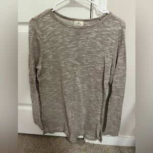 Long sleeve beige tee